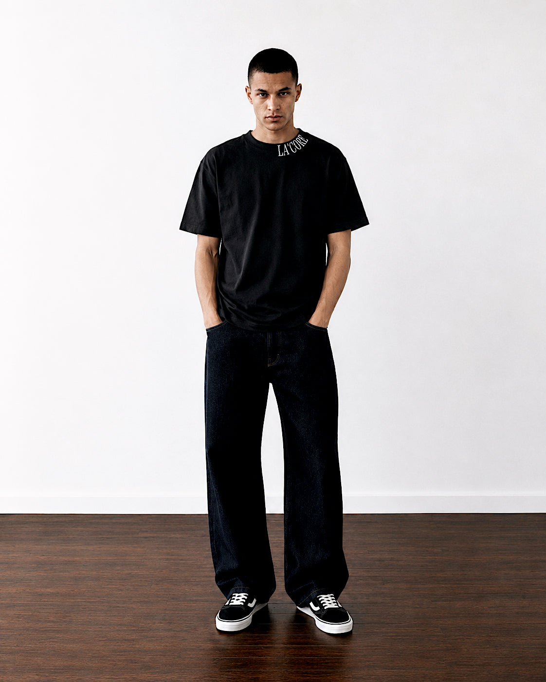 Men’s black collarmark T-shirt
