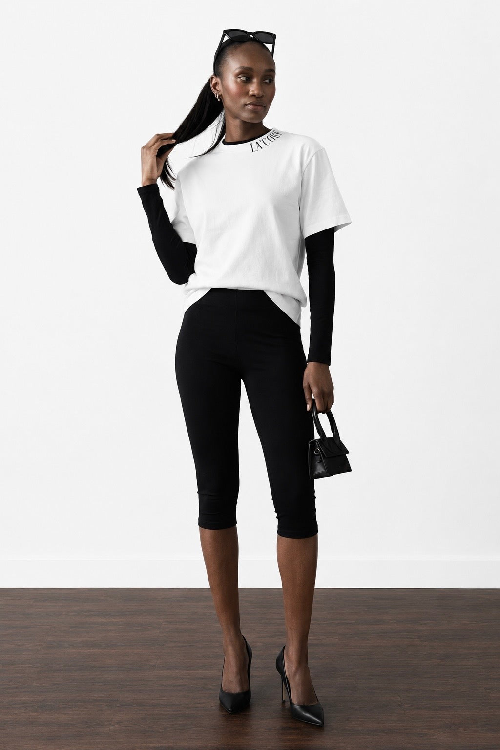 Women's collar mark T-shirt