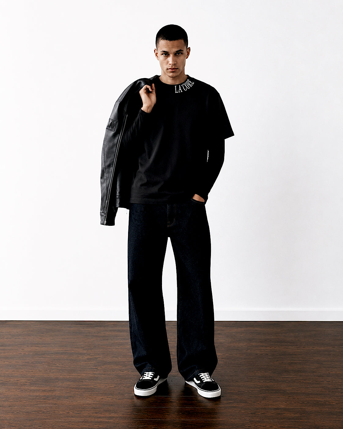 Men’s black collarmark T-shirt